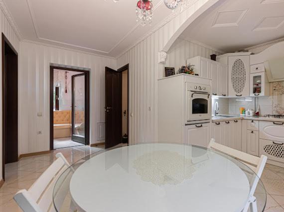 House In Lviv Villa Kültér fotó
